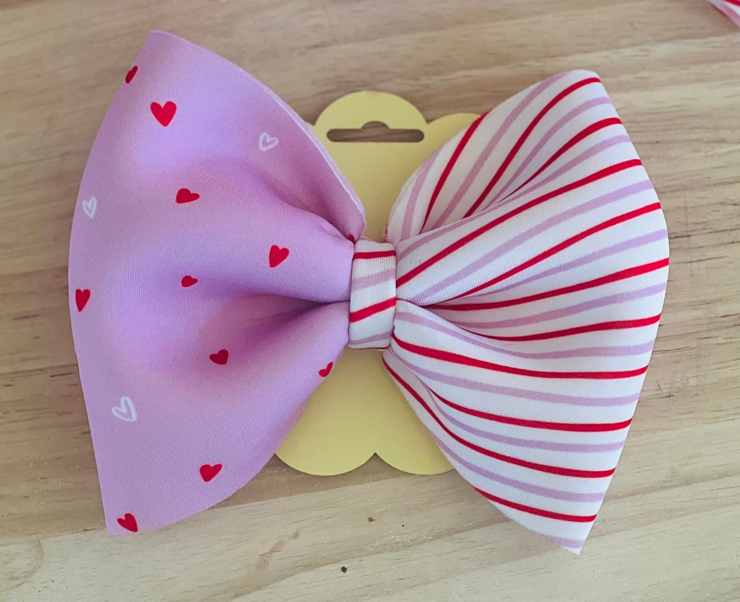 Sweethearts and Stripes Pinch Bow