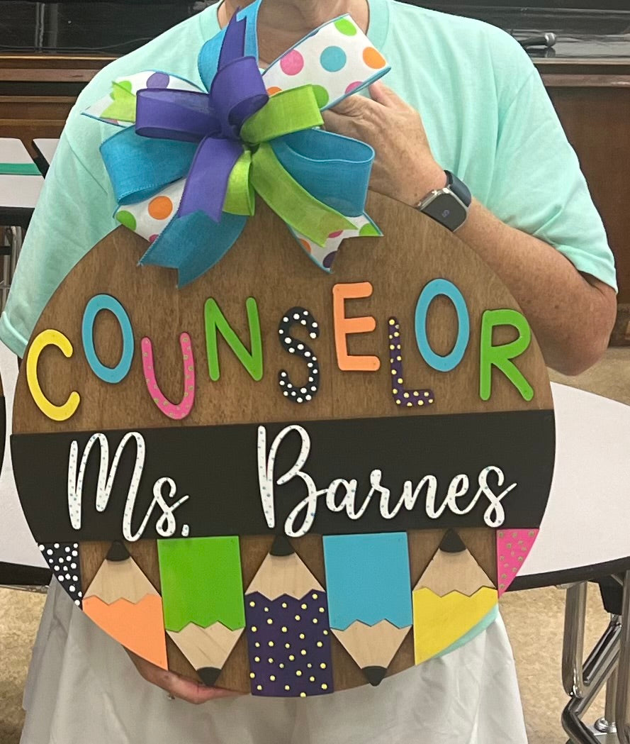 Painted Personalized teacher sign - TCHR006