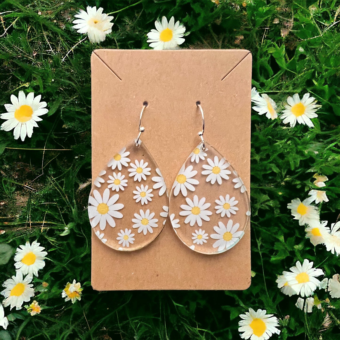 Daisy teardrop - EAR0015