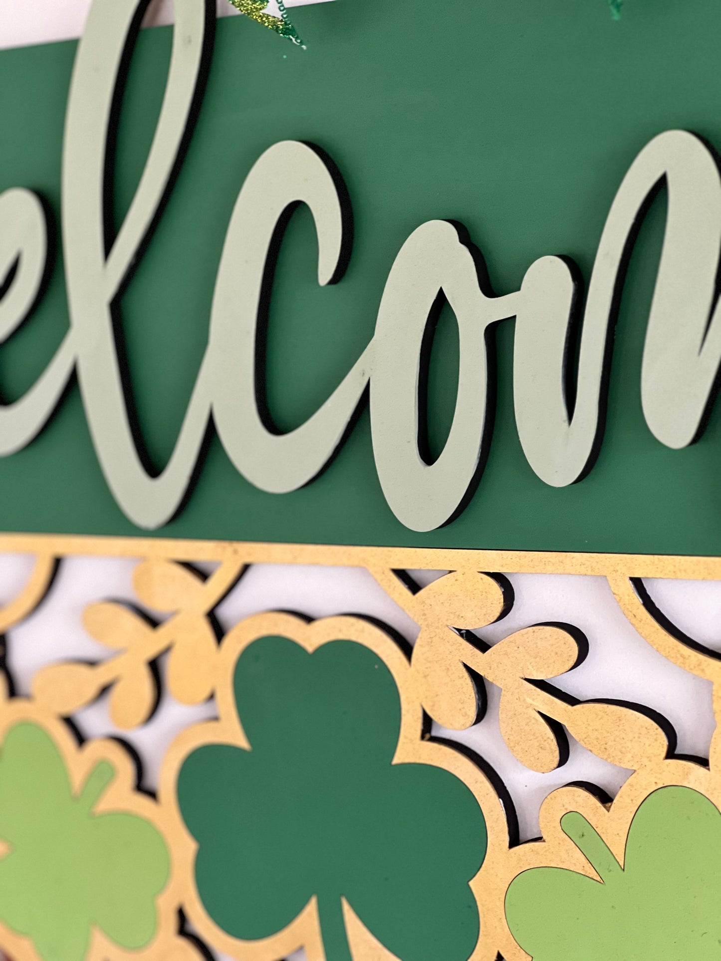 Welcome with Shamrocks - Pat012