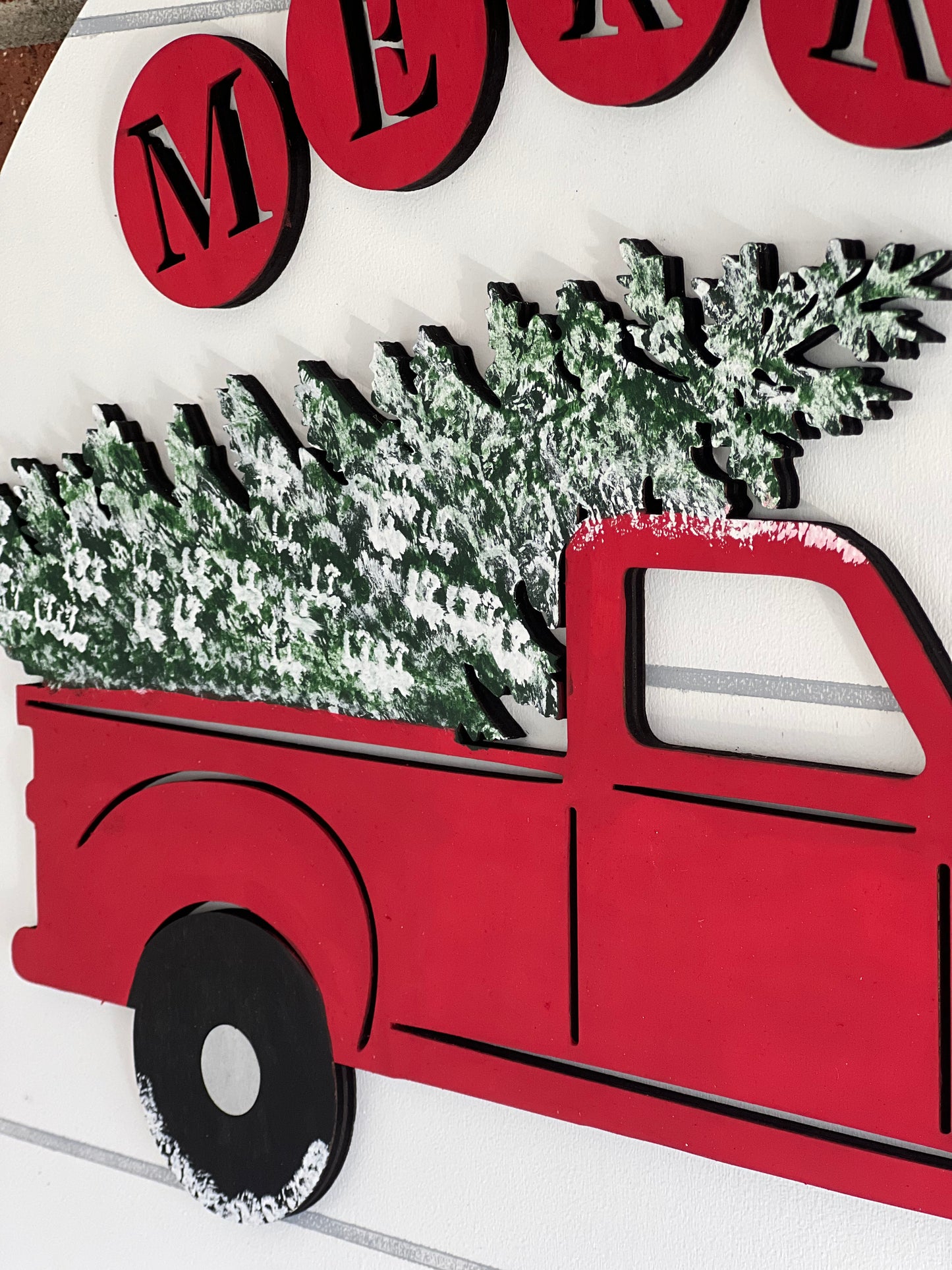 Farmhouse Merry Christmas truck circles - CHR018