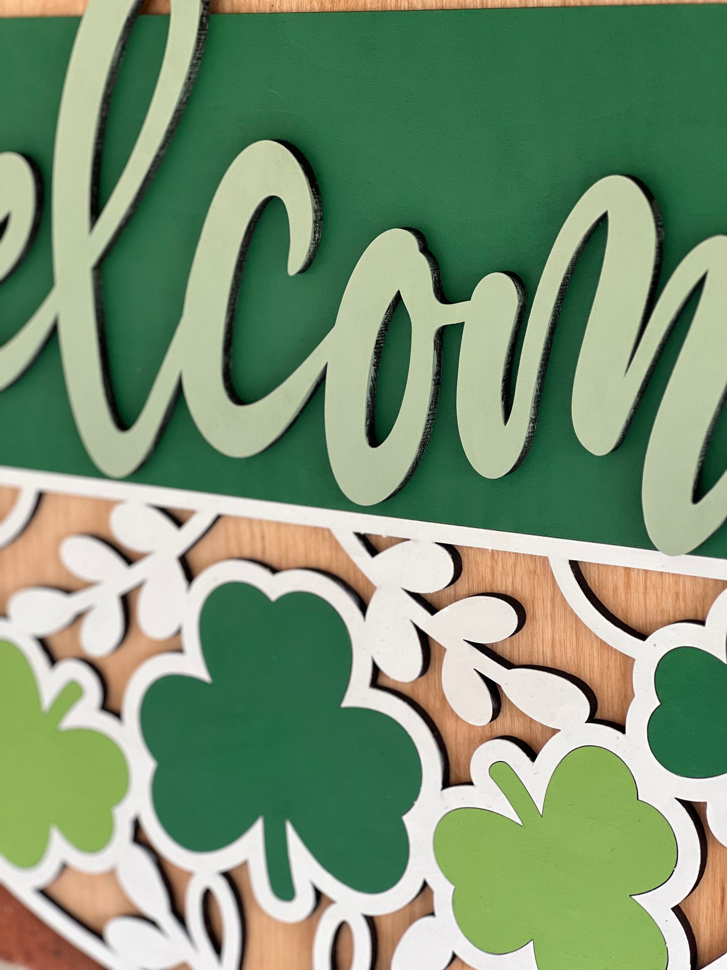 Welcome with Shamrocks - Pat012