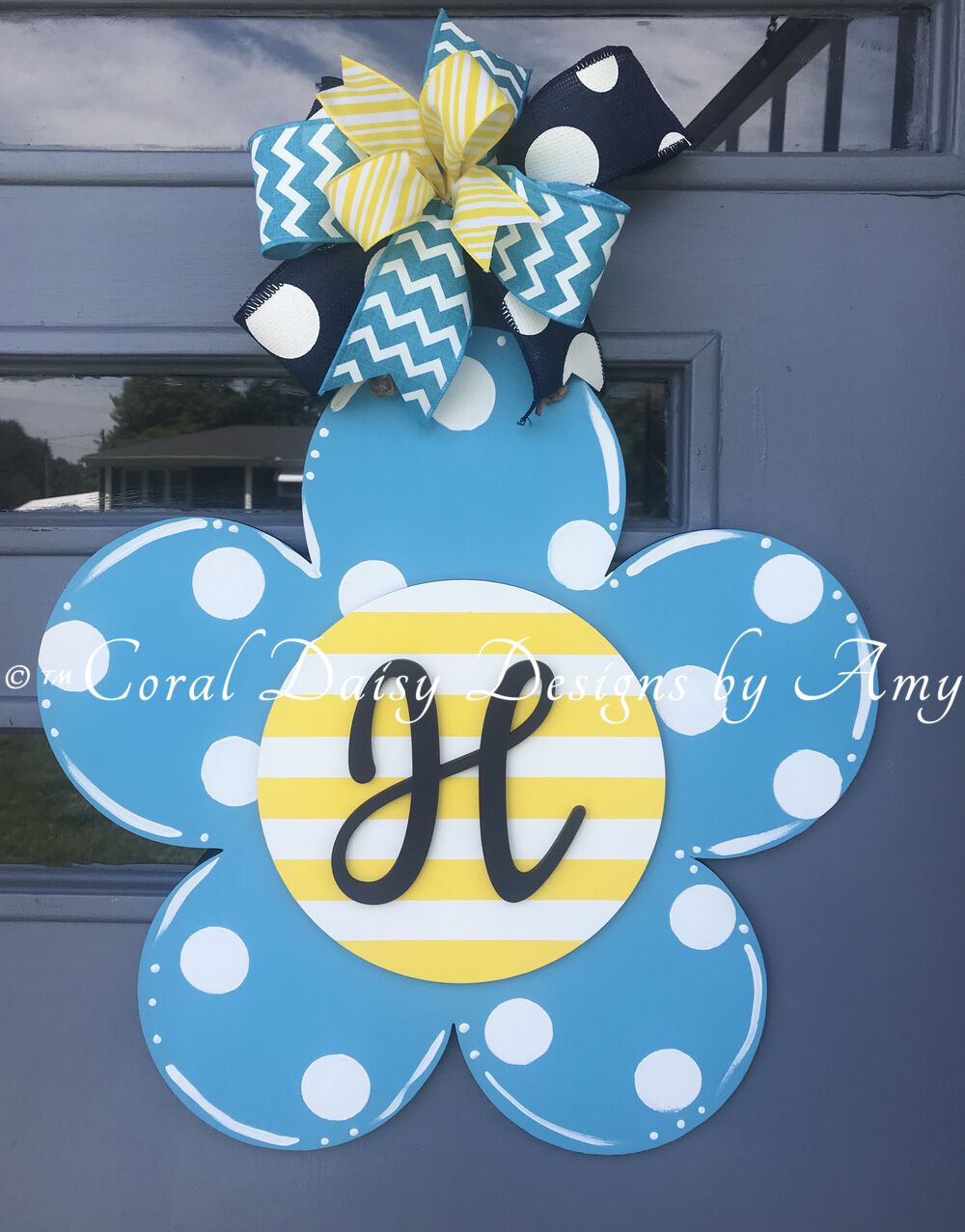 Monogrammed daisy - SPR010