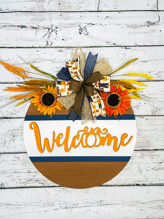 Scalloped Pumpkin Welcome w/ florals - FALL027