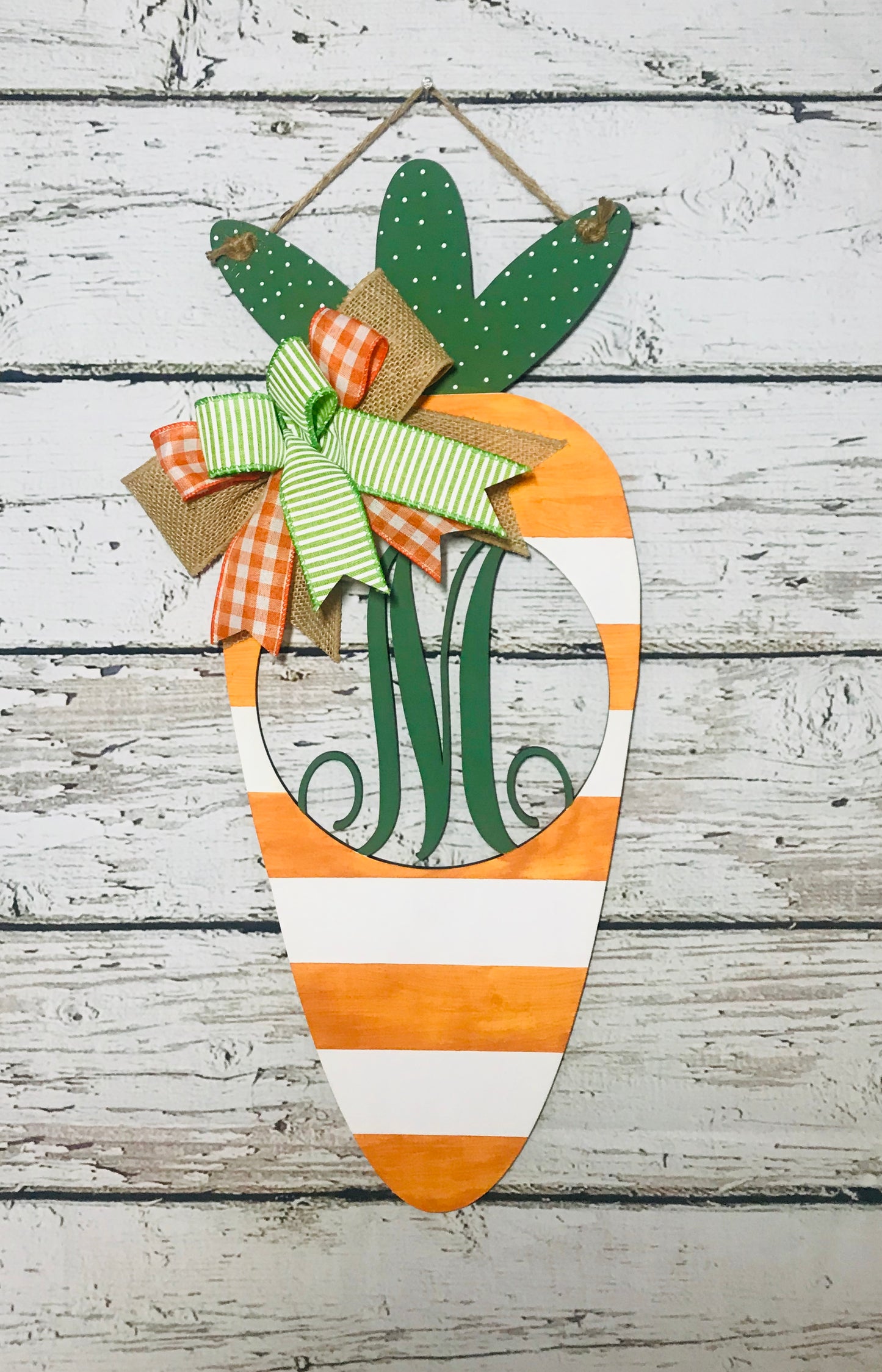 Personalized Initial carrot - ESTR008